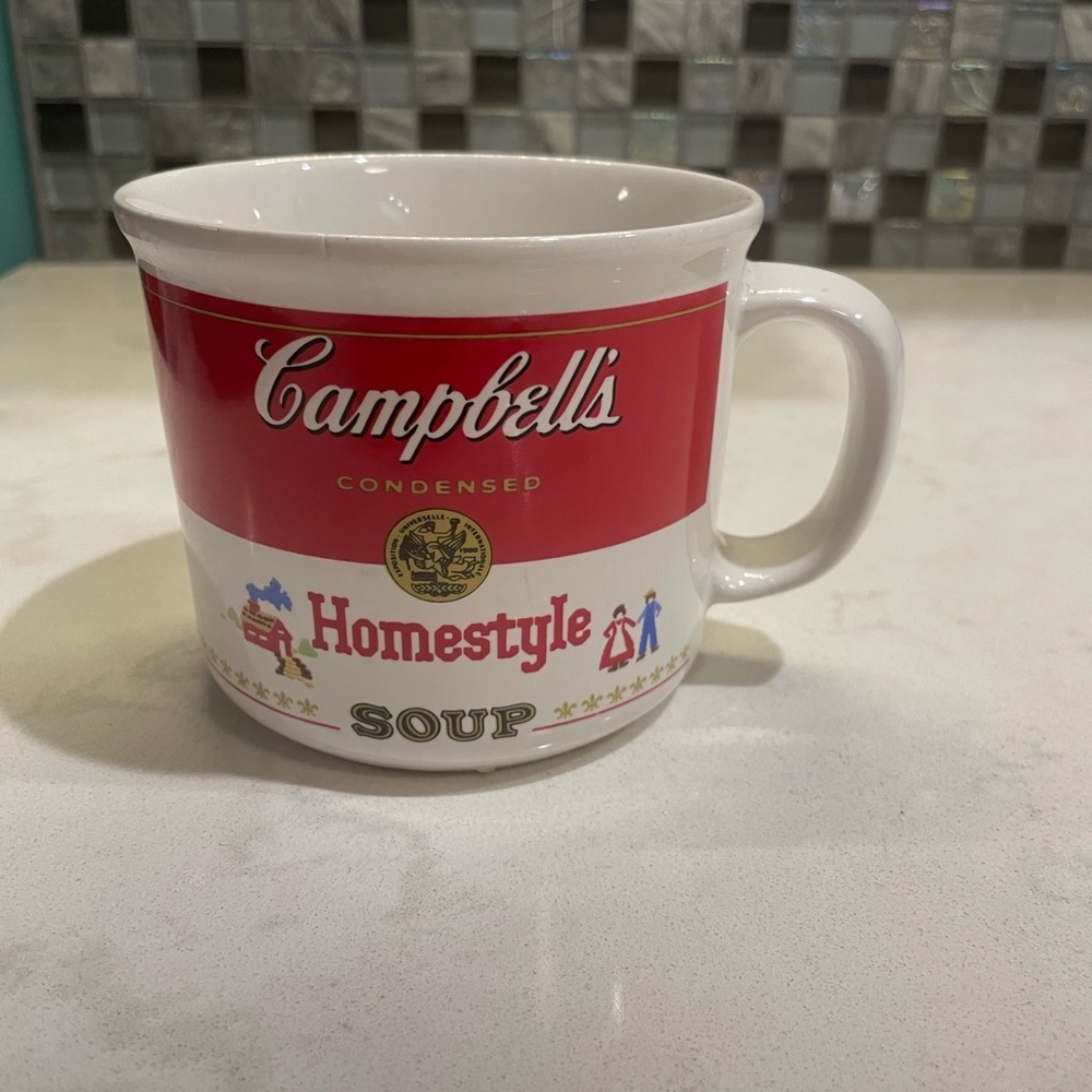 Campbells soup, collectors cup from 1989, by Westwood international. Like new!